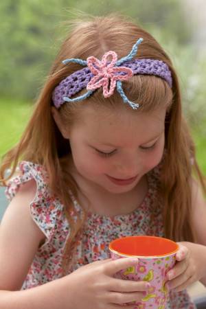 Girls Flower Hairband Crochet Pattern - The Knitting Network