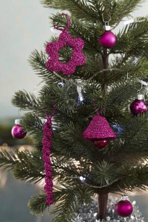 Sparkly Christmas decorations crochet pattern
