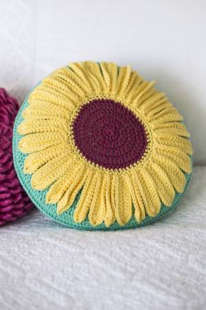Round sunflower motif cushion 