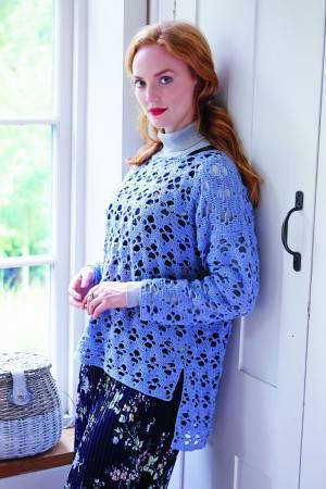 Ladies' lace effect crocheted top with long sleeves