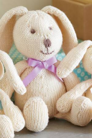 Bunny Rabbit Family Knitting Patterns - The Knitting Network