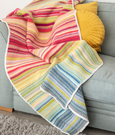 Crochet Temperature Blanket in Emu Classic DK (1019)