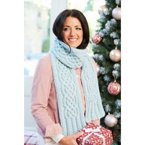 Cosy Cable-Knit Scarf