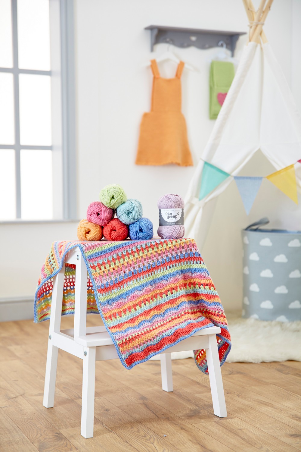 West Yorkshire Spinners Carousel Crochet Blanket KIT Bo Peep DK Multi