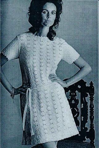 Vintage style ladies basket weave dress knitting pattern