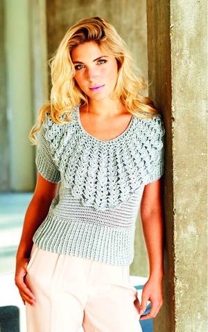 Vintage style ladies frilly top crochetn pattern